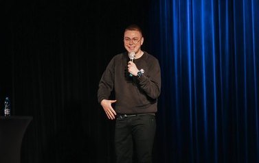 Stand-Up - Adam Van Bendler - 05.12.2022 r. 10