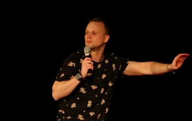 Stand-up Maciej Brudzewski + Paweł Bakteria - 06.03.2023 r. 8