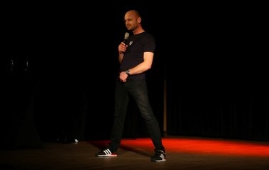 Stand-up Maciej Brudzewski + Paweł Bakteria - 06.03.2023 r. 12