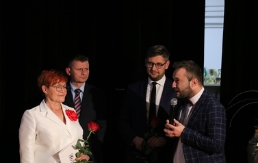 Premiera widowiska pt. P&oacute;ki Polska Żyje w Nas 8