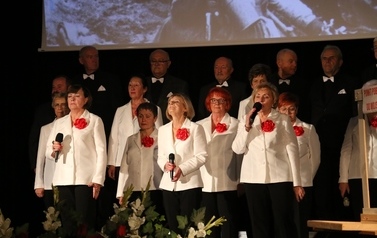 Premiera widowiska pt. P&oacute;ki Polska Żyje w Nas 26