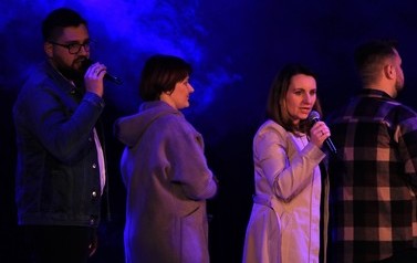 Koncert z okazji Dnia Babci i Dziadka - Grupa Revas z Sycowa 45