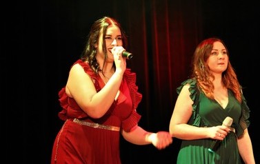 Koncert z okazji Dnia Babci i Dziadka - Grupa Revas z Sycowa 59
