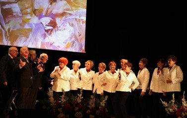 Premiera spektaklu pt: "Babski Świat" - Grupa teatralna "RETROspekcja" 5