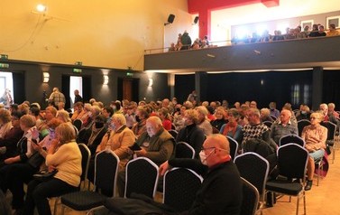 Premiera spektaklu pt: "Babski Świat" - Grupa teatralna "RETROspekcja" 51