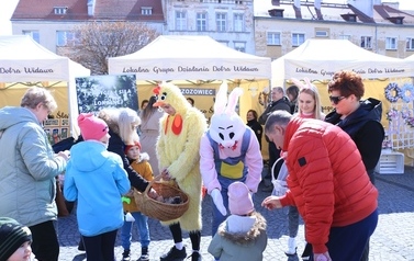 Jarmark Wielkanocny Skarby Dobrej Widawy i przyjaci&oacute;ł - 10.04.2022 r. 70
