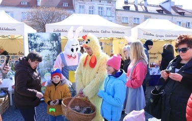 Jarmark Wielkanocny Skarby Dobrej Widawy i przyjaci&oacute;ł - 10.04.2022 r. 71
