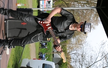 Festiwal Foodtruck&oacute;w Żarciowozy + Otwarcie sezonu motocyklowego w Namysłowie 66