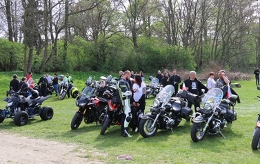 Festiwal Foodtruck&oacute;w Żarciowozy + Otwarcie sezonu motocyklowego w Namysłowie 88