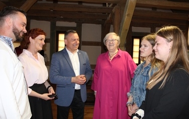 Otwarcie wystawy prac uczestnik&oacute;w konkursu Aneks Tw&oacute;rczości Artystycznej ATA 2022 1