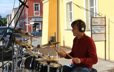 Letnia Scena NOK - 10.07.2022r. (koncert WWSosnowski, gry i zabawy dla dzieci, plener malarski) 1