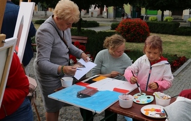Letnia Scena NOK - 10.07.2022r. (koncert WWSosnowski, gry i zabawy dla dzieci, plener malarski) 41