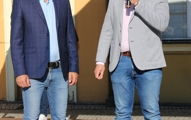 Letnia Scena NOK - Namysłowski Festiwal Piosenki Seniora + Wystawa zabytkowych rower&oacute;w, Pokaz mody z lat 20 i 30 14