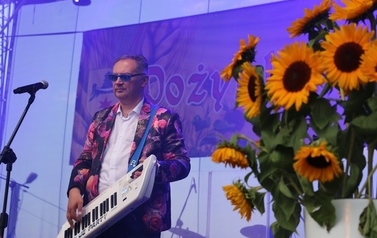 Dożynki Gminne 2022 -koncerty Blue Party, Universe 38