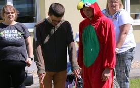 Wizyta w plac&oacute;wkach opiekuńczych z okazji Dnia Dziecka 2022 100